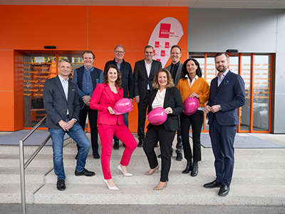 Vertreter der teilnehmenden Unternehmen beim offenen Werkstor